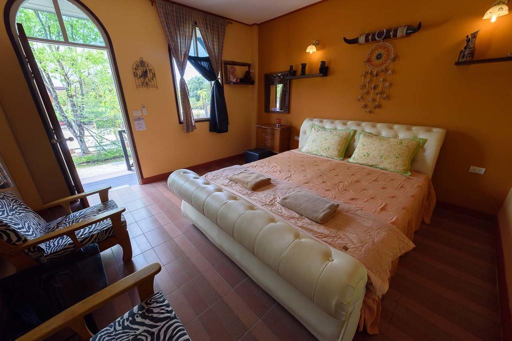 Cowboy Farm Resort Pattaya Ban Huai Yai Exterior photo